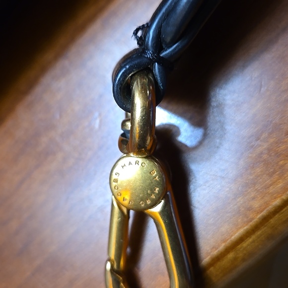 Marc by Marc Jacobs EUC Dome Style Satchel/Crossbody Bag🔥🔥🔥🔥 - Picture 10 of 11